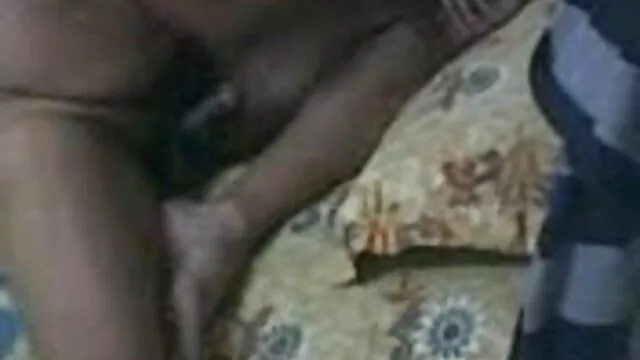 जंगली प्लंपर बाउंस पर एक्स एक्स बीपी ब्लू फिल्म एक पुराने मुर्गा की तरह एक आदर्श फूहड़