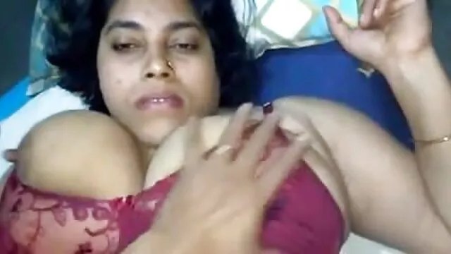 तीन कनेक्ट और एक दूसरे से पहले ड्रिलिंग एक्स एक्स एक्स बीपी फिल्म