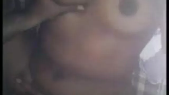 गर्म कौगर माँ हो जाता है सेक्सी ओपन बीपी फिल्म पट्टा पर गड़बड़ द्वारा प्रेमिका लुभाना!