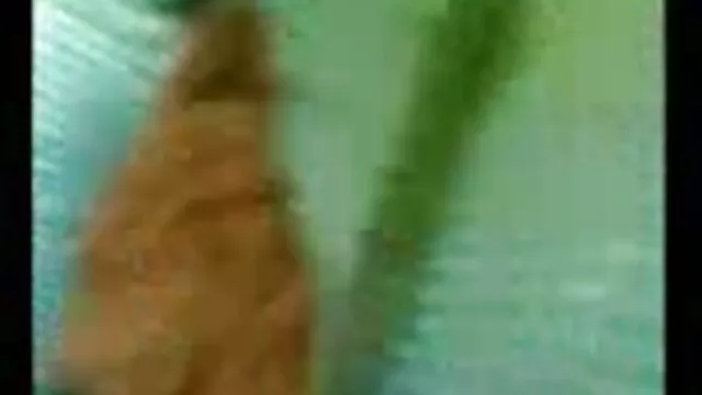 आदमी दो सेक्सी मोटी लड़कियों के साथ भाग्यशाली हो एक्स एक्स एक्स ब्लू फिल्म बीपी जाता है
