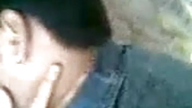 HUNT4K. सुंदर Liliane बीपी सेक्सी हिंदी फिल्म उखड़ना सेवा à un étranger एट est payée