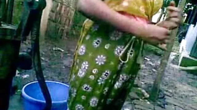 Busty वेश्या सेक्सी मूवी बीपी सेक्सी