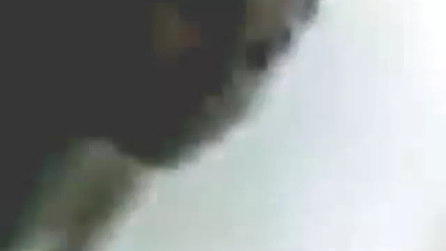 श्यामला गृहिणी एक मुर्गा चल रही है और उसे सह हो जाता बीपी फिल्म सेक्सी ओपन है!