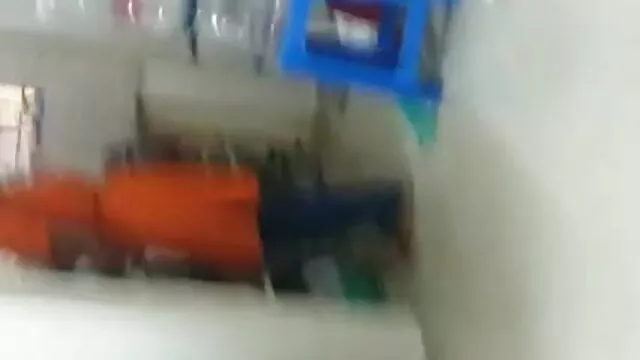 विनम्र डबल प्रवेश कर सेक्सी फिल्म बीपी फिल्म एक पिंजरे में