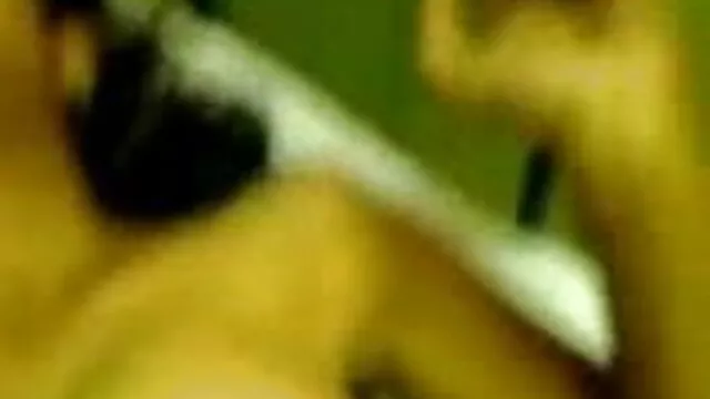 आकर्षक पेशी बीपी सेक्सी मूवी सेक्सी दोस्तों के साथ पूल मज़ा