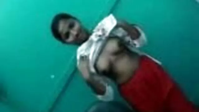 सोलो आबनूस बेब 4के में सेक्स के सेक्सी बीपी ओपन फिल्म खिलौने हो रही है
