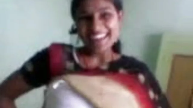 समलैंगिक स्ट्रिप्स नग्न करने के लिए बंद बीपी सेक्सी हिंदी मूवी झटका और विस्फोट के साथ सह