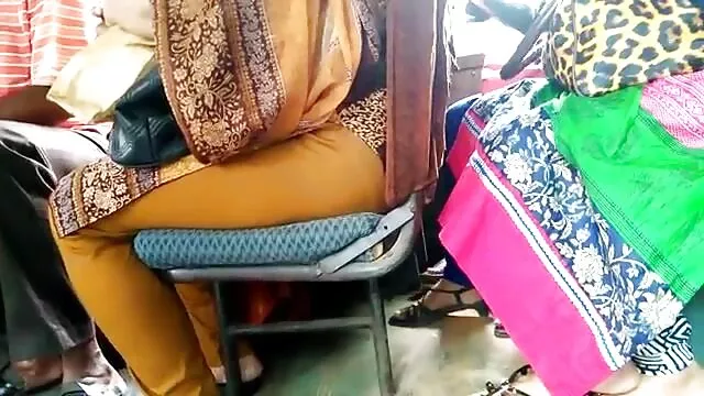 रेट्रो महिला समलैंगिकों एक्स एक्स एक्स ब्लू फिल्म बीपी को सेक्स के लिए पागल