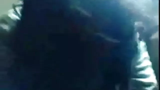 यिर्मयाह जॉनसन धूम्रपान करता सेक्सी फिल्म बीपी वीडियो है और कोड़ी के साथ बाथटब में