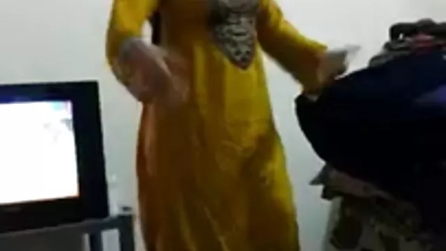 काले बेहतर है-गुप्त भगदड़ कलाकार और बीपी सेक्सी हिंदी मूवी घोड़े