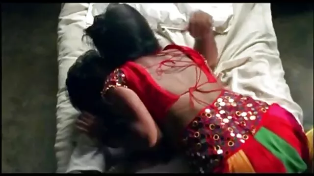 एक सेक्सी ओपन बीपी फिल्म wallflower से भरा लग रहा है और कल्पना